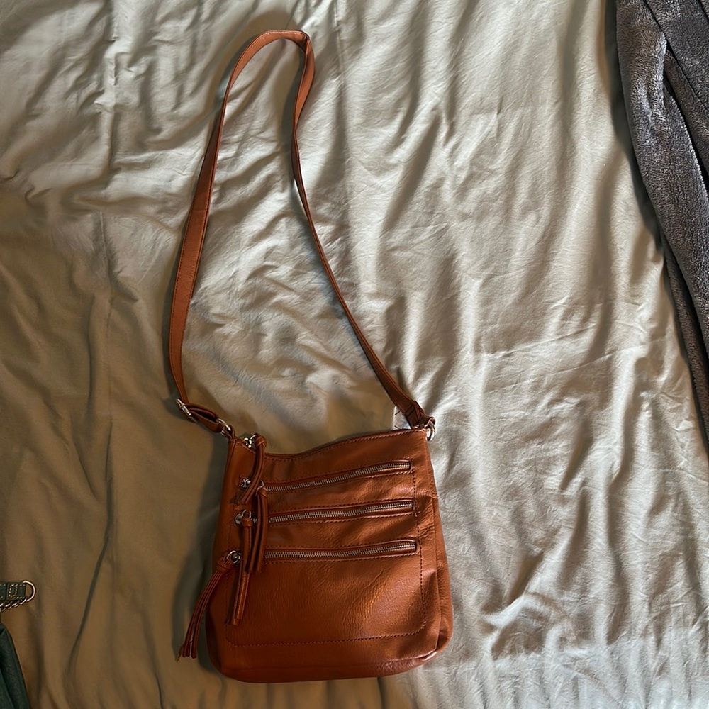 Tan crossbody purse